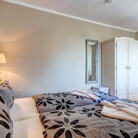 Ferienhaus Haffkieker Hébergement de vacances *